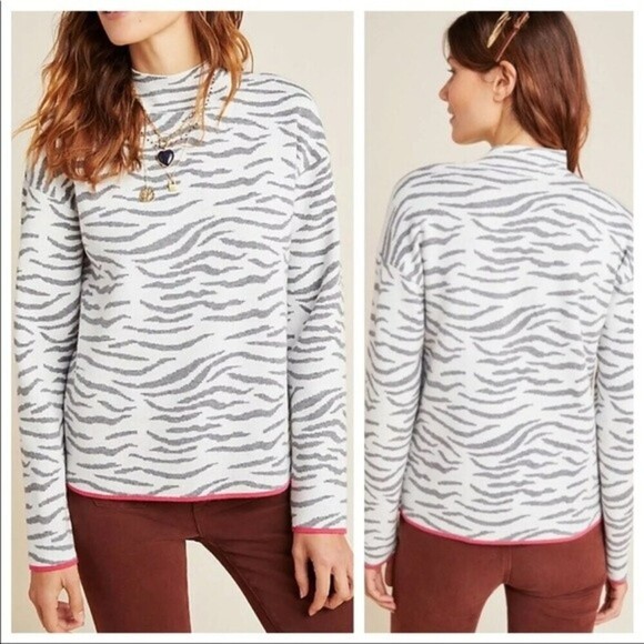 Anthropologie Size LP Lizzie Mock Neck Sweater White Grey Zebra Animal Print - Picture 1 of 9